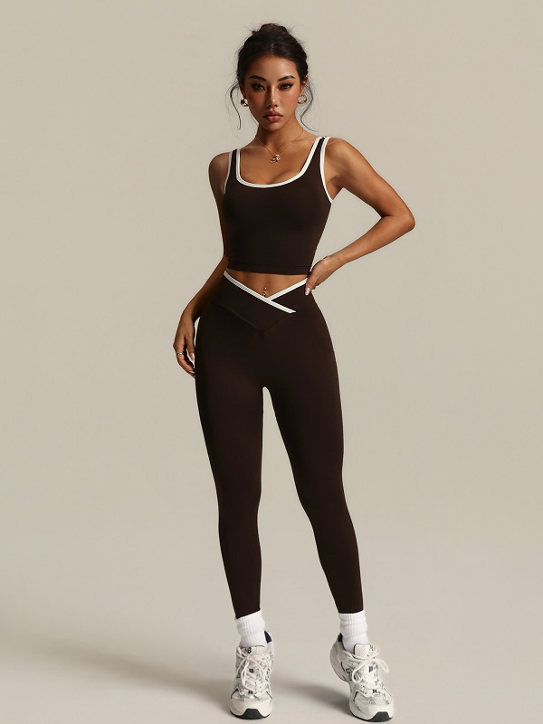 seamless leggings.jpg